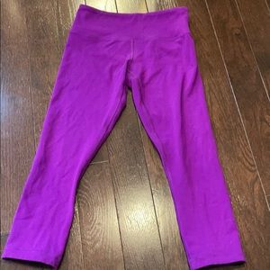 Lululemon wonderunder purple and black pants 4